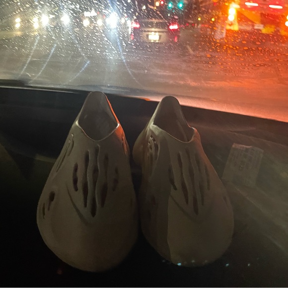 Foam runners sand - Picture 1 of 3